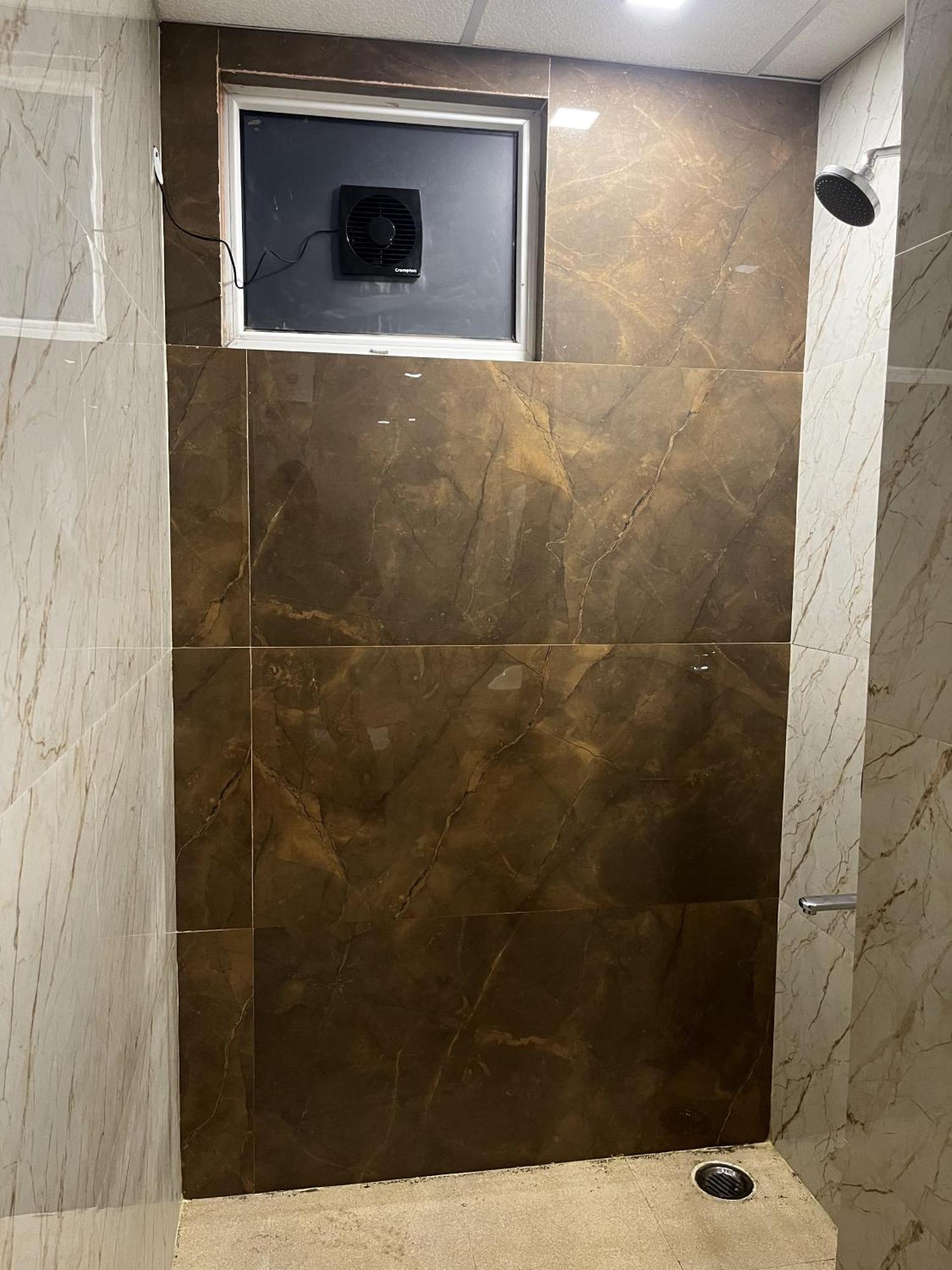 Roomquet Comfort Inn Allāhābād Junction Exteriér fotografie